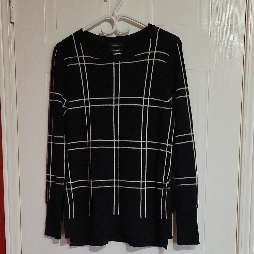 Halogen 100% Cashmere Black And White Plaid Sweater US S